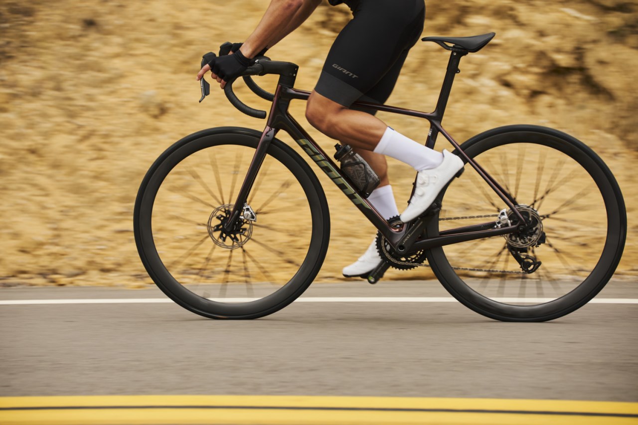 捷安特 GIANT 2025 TCR Advanced SL 0 Red 公路車 -黑熔岩紅 