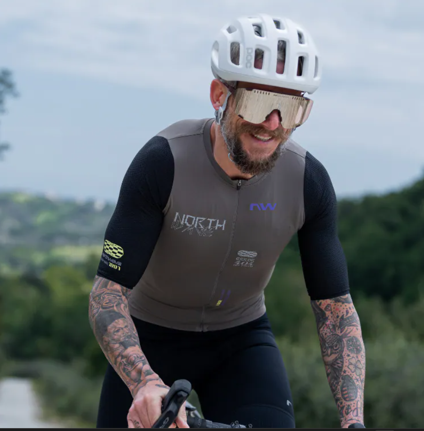 NW Northwave 2025 EXTREME Evo-巔峰 短袖車衣 Sand 競賽級 空力剪裁