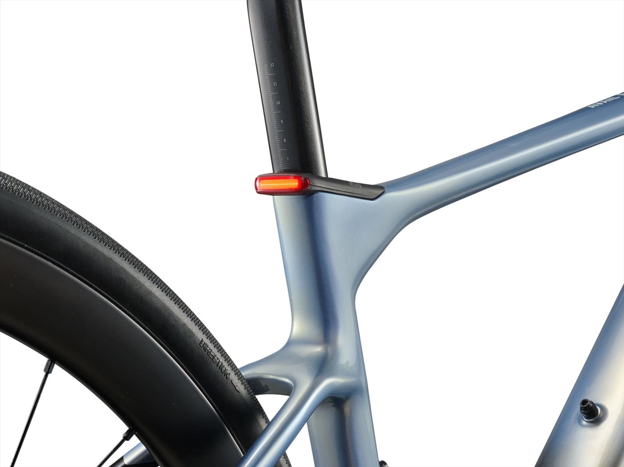 Liv 2026 Avail Advanced E+ Elite 1 女性彎把電動輔助自行車- 銀藍 